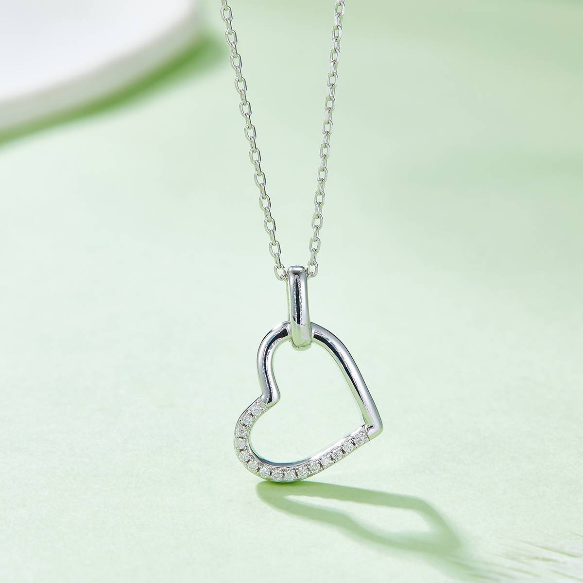 Xuanxin Love Pendant S925 Silver Moissanite Grade D 0.1CT